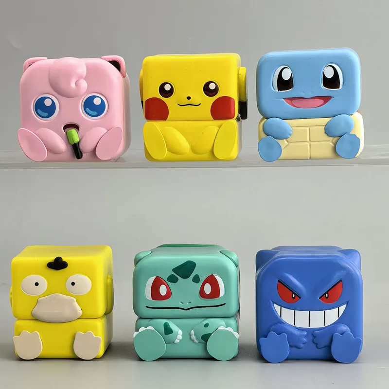 Close-up view of Gengar character magnetic stacking mechanism and creative design