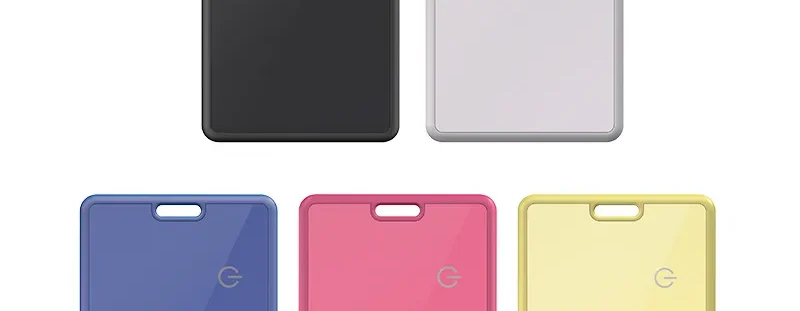 Ultra-thin smart card tracker for wallets and passport holders